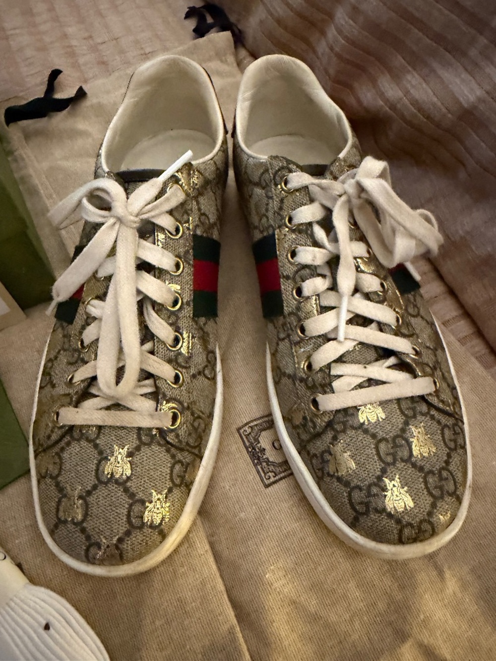 Gucci tennis shoes
